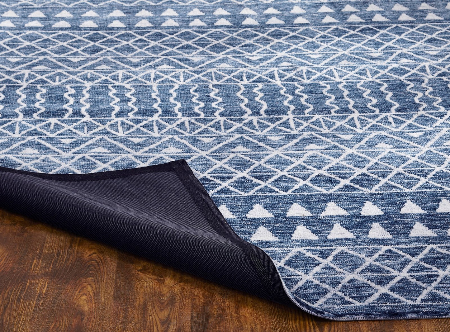 Citadel Denim Contemporary Hand tufted Area Rug